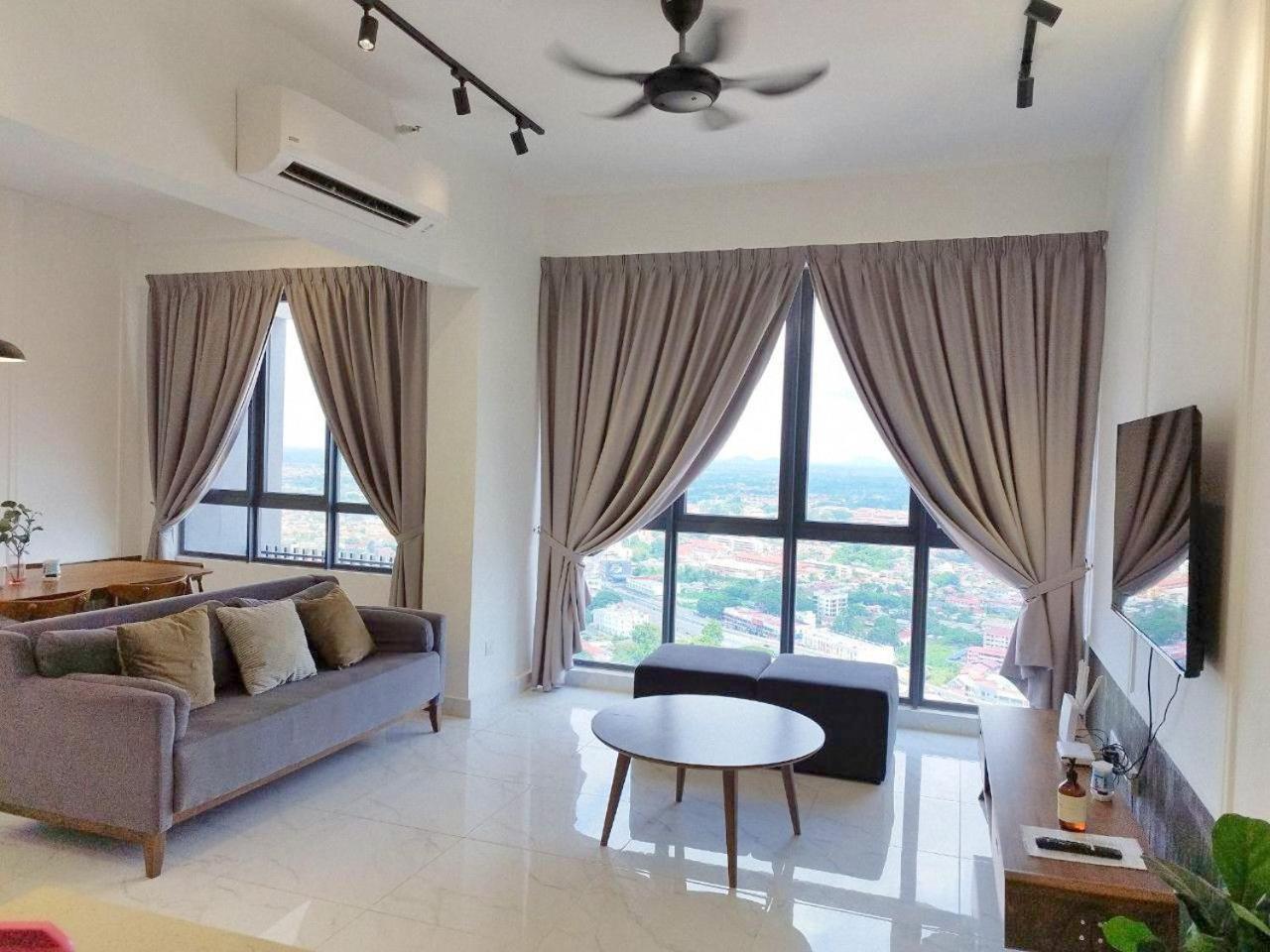 Troika Kota Bharu Penthouse Homestay 2 Rooms מראה חיצוני תמונה